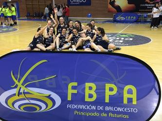 CAMPEONAS SENIOR Y CADETE