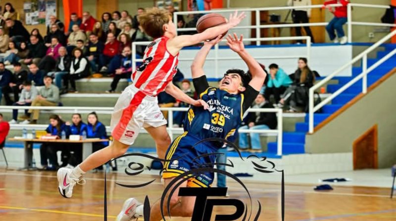 CINCO TRONOS, UNA MISMA AMBICIÓN