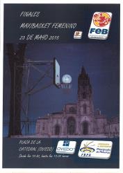 AMAYA VALDEMORO EN LA PLAZA DE LA CATEDRAL