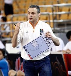 FRAN EN UN CLINIC DE LA FEDERACION NORUEGA DE BALONCESTO