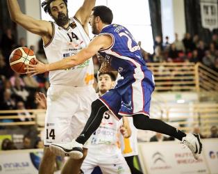 Crónica Calzados Robusta - Unión Financiera Baloncesto Oviedo